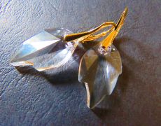 Cercei albi auriti din Cristale Swarovski leaf / frunza si argint 925 - CE299.1a - Cercei mari alb transparent, cercei eleganti din cristale, cercei romantici aurii, cercei mireasa, cercei ocazie