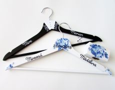 Set umerase miri si cutiuta verighete cu flori albastre, umerase miri trandafir, umerase miri albastru, umerase miri personalizate, cutie verighete cu nume
