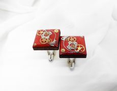 Butoni din lemn natural, Butoni steampunk, piese de ceas si rasina,Butoni de nunta, Butoni unicati