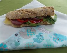 Șervețel textil - ambalaj reutilizabil ecologic cu arici pentru sandwich, gustări, alimente