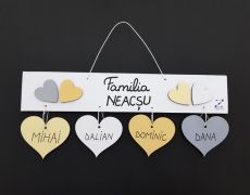 Ornament familie, decoratiune membrii familiei, ornament personalizat familie, ornament inimi, decoratiune inimioare