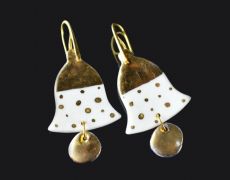 Cercei din portelan pictati cu luster de aur si tortite din argint placate cu aur de 14 K - WIND CHIMES